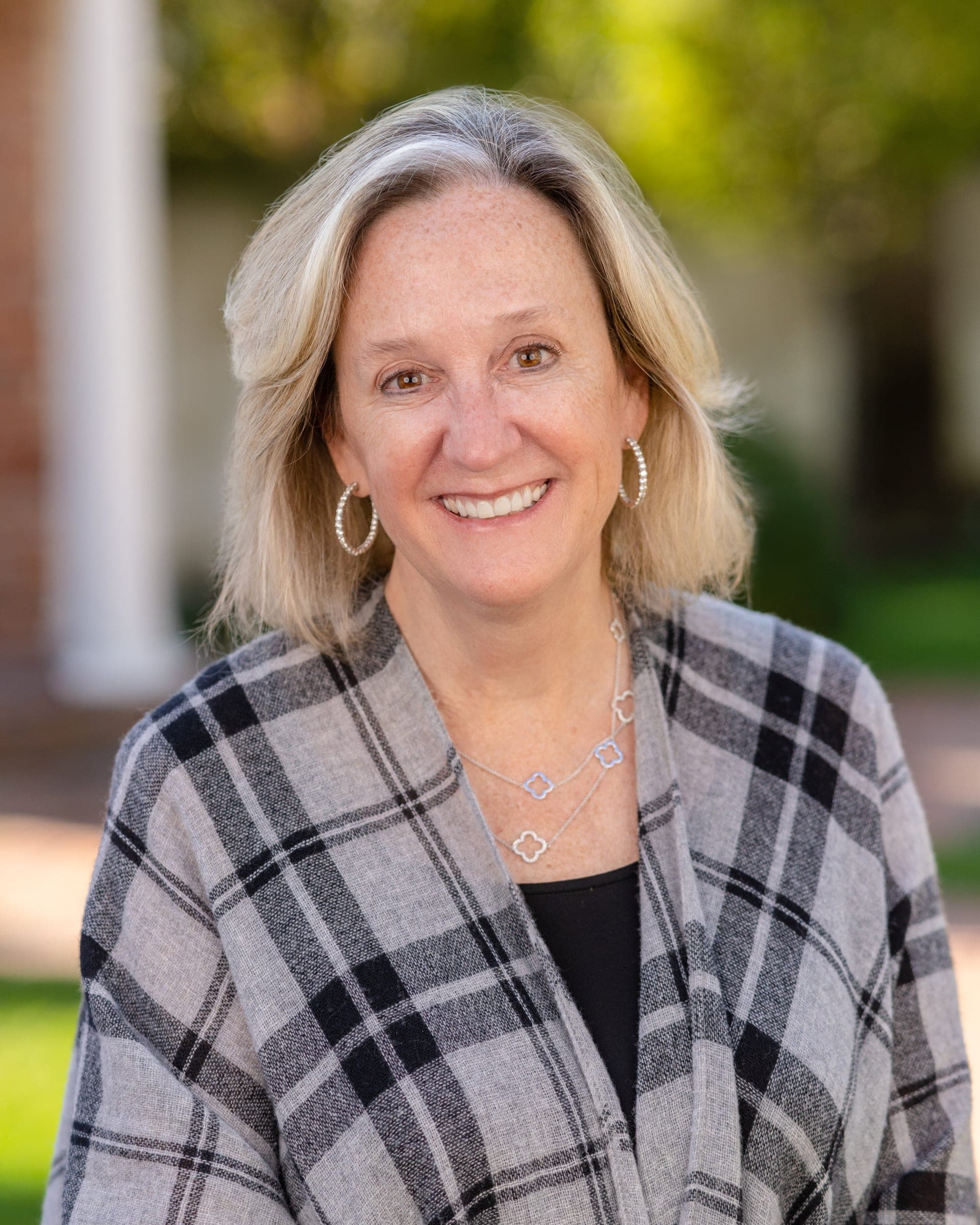 Washingtonian: Liz Lavette Shorb — Washingtonian Top 100 Best Agents + Elite Producers Platinum (2026)