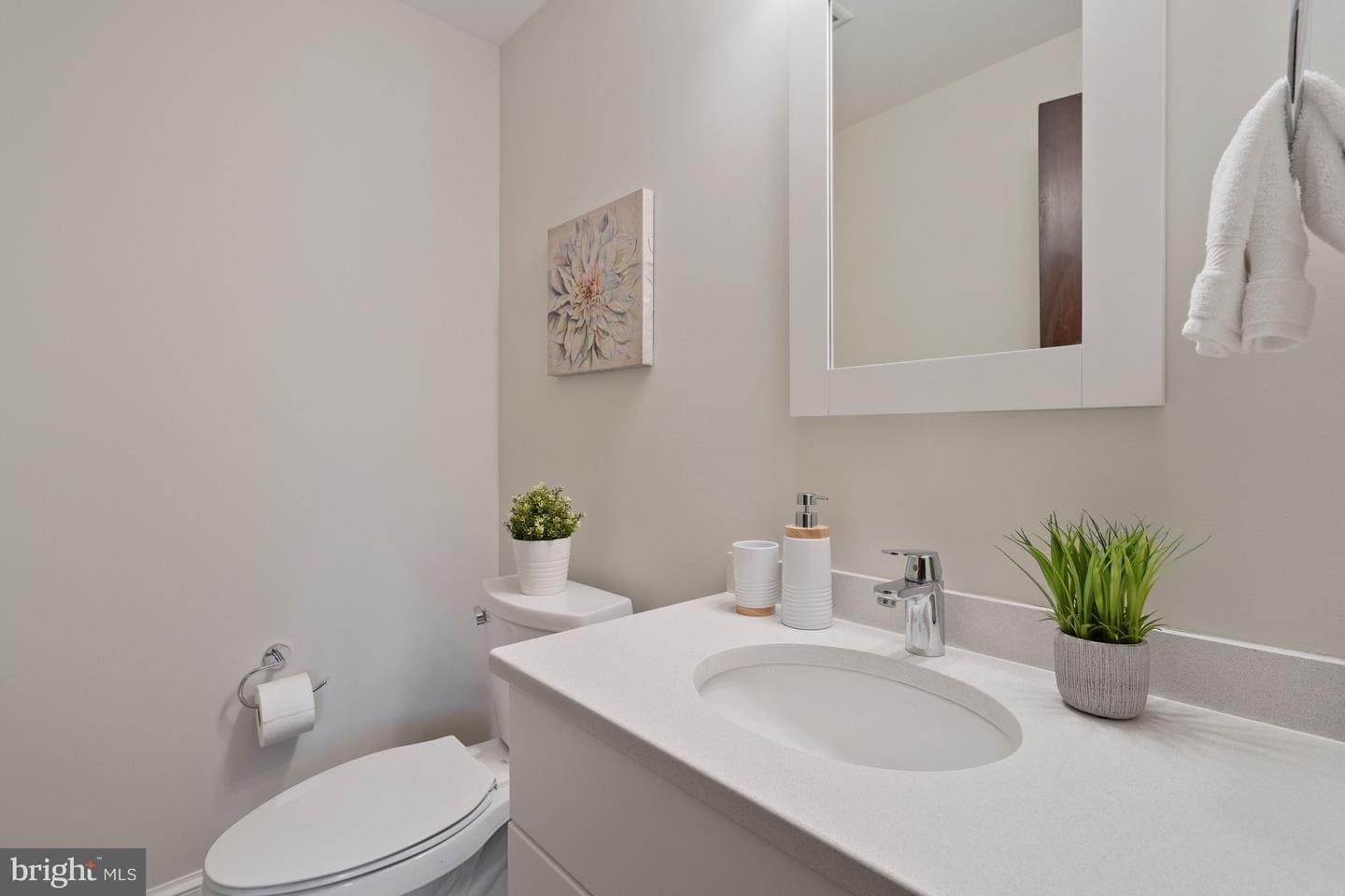 107 Grafton St, Chevy Chase, MD 20815 — photo 12