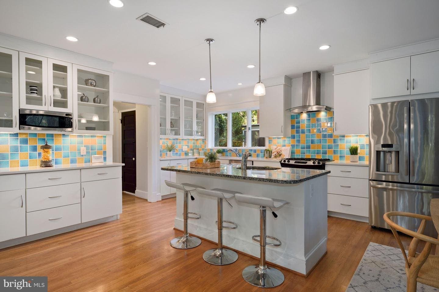 107 Grafton St, Chevy Chase, MD 20815 — photo 9