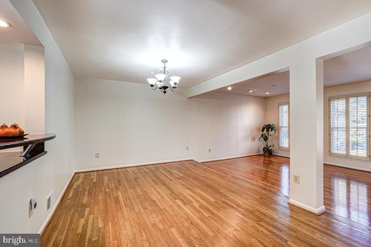 5443 Whitley Park Ter #Th-31, Bethesda, MD 20814 — photo 7