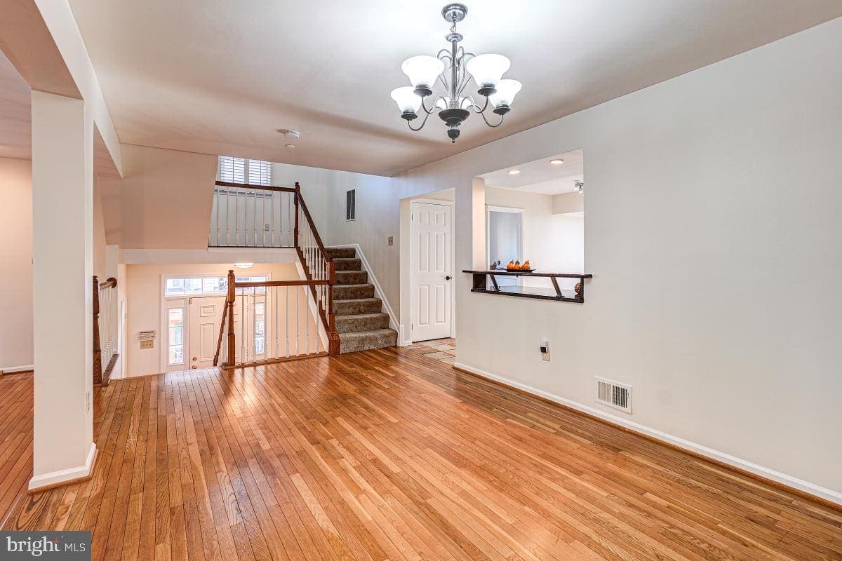 5443 Whitley Park Ter #Th-31, Bethesda, MD 20814 — photo 9